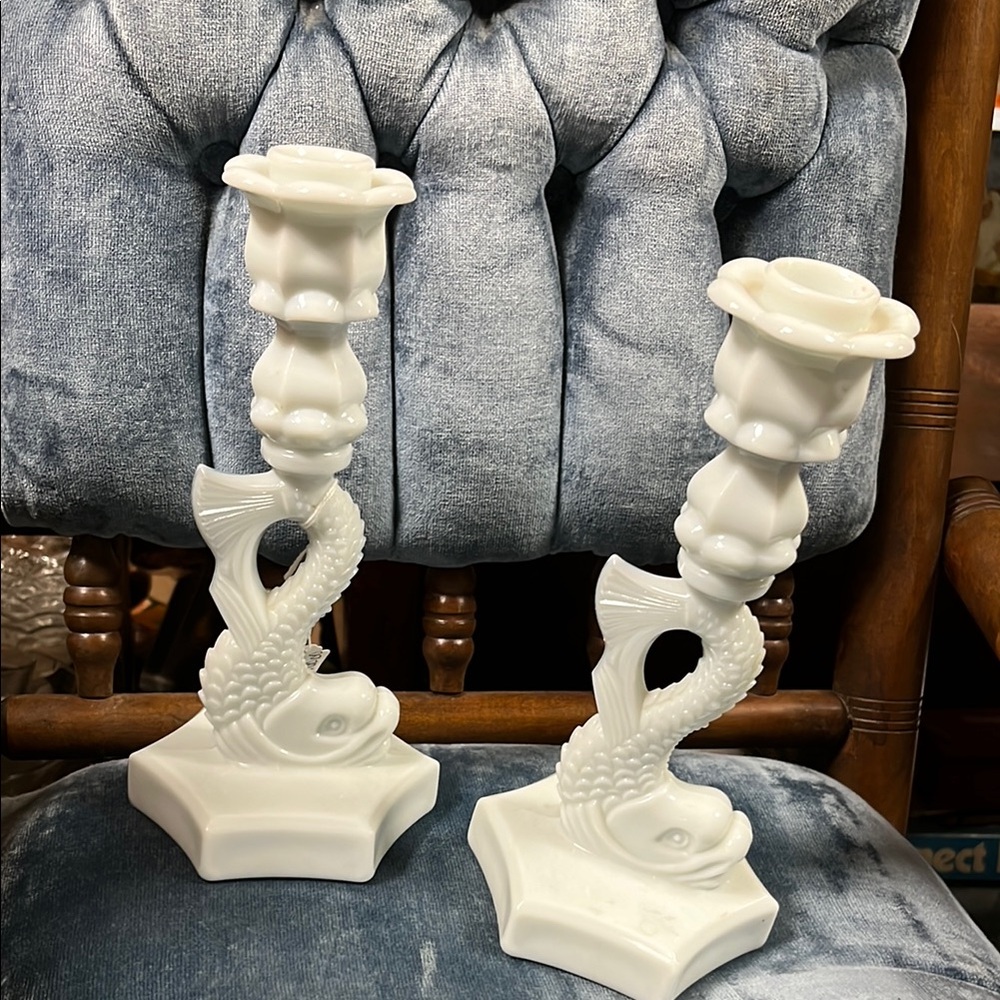 Westmoreland White Accent Candle Holders